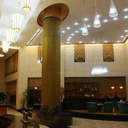 Weihai Times Business Hotel Exteriör bild
